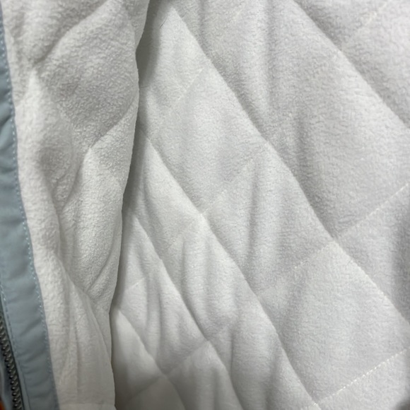 Gray fleece lined vest - Picture 7 of 9